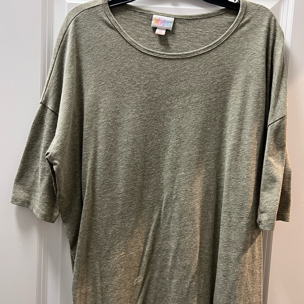 Lularoe Irma top